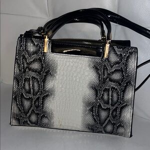 Black and White Snake Print Women's Bag
